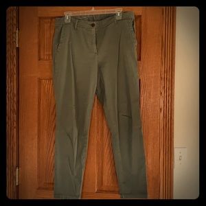 “Girlfriend Chino” olive green pant